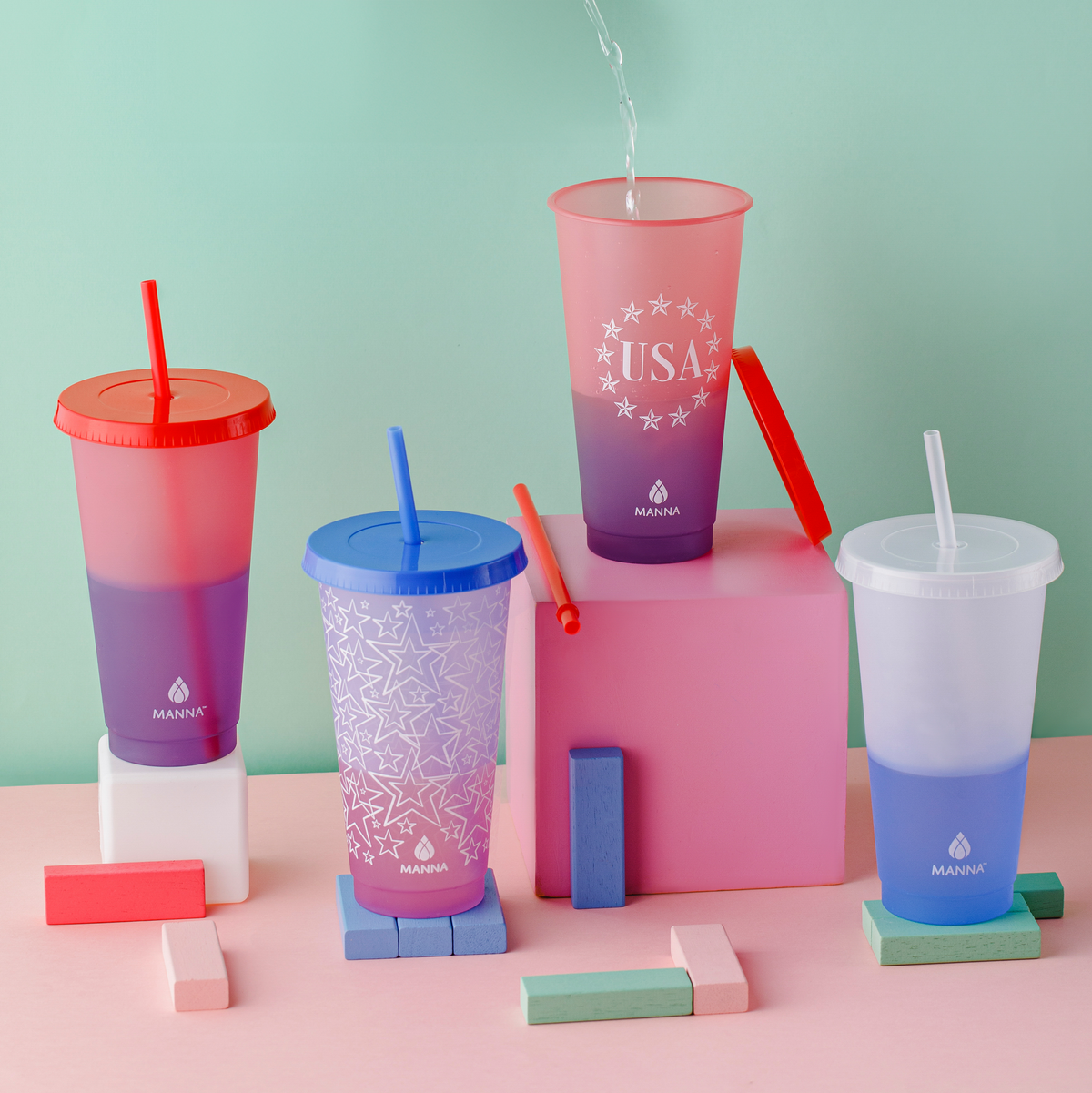 4pk-24-oz-patriotic-color-changing-cups-d5 156A0971-_1.png