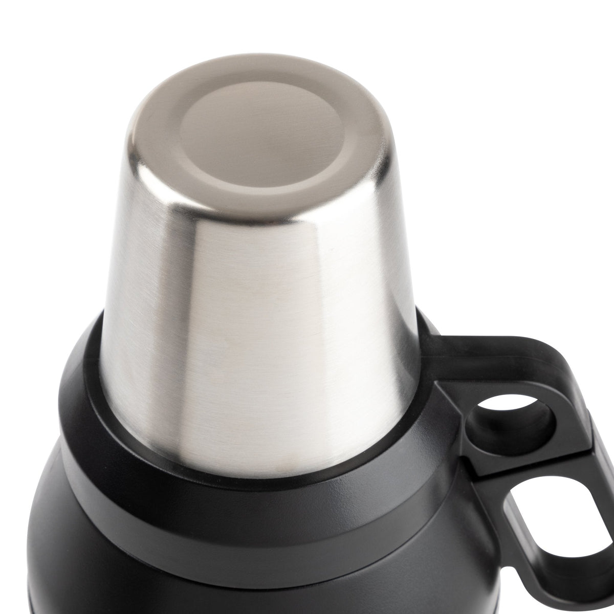 64-oz-stack-growler-o3 32701-WEB_04_0076d48d-5559-4d08-910c-361263018e65.jpg