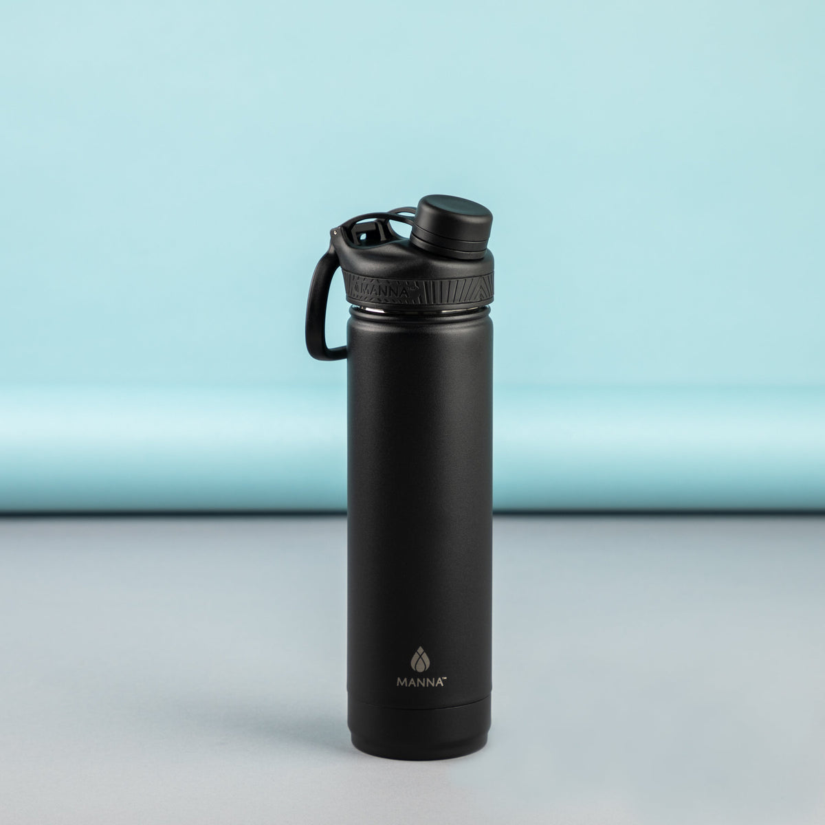 26-oz-saratoga-bottle-w5 MAN_Website_Saratoga_05.jpg